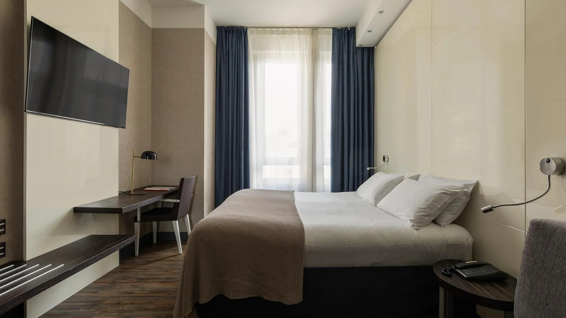 C-Hotels Atlantic Милан 4*,